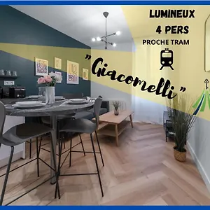 https://giacomelli-quartier-calmewifiproche-michelin.hotels-rhonealpes.com