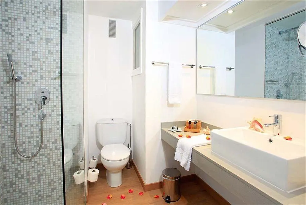 Apartment Apartamentos Bellamar Port de Pollenca Spain